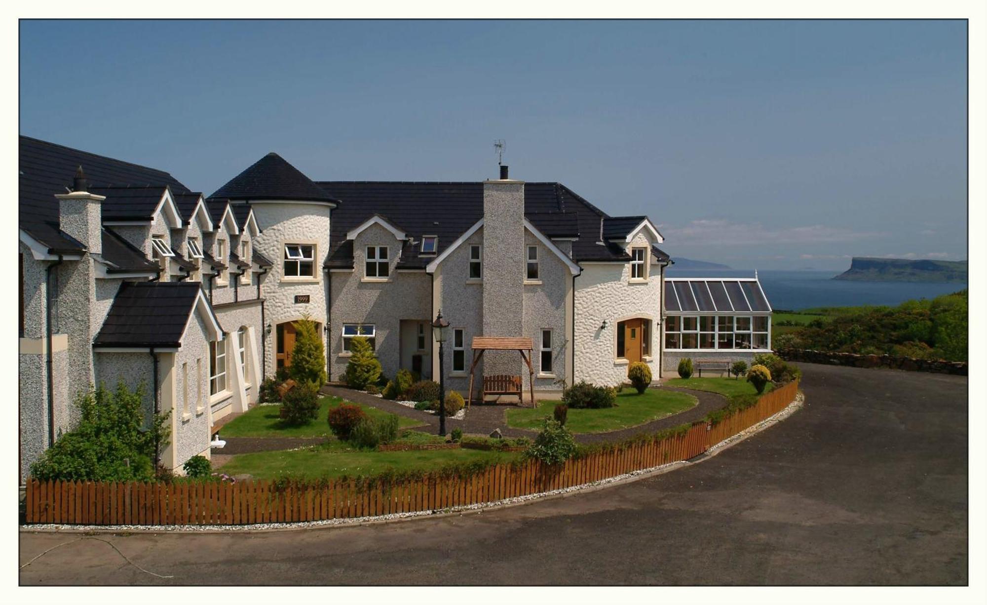 Crockatinney Guest House Ballintoy Bagian luar foto