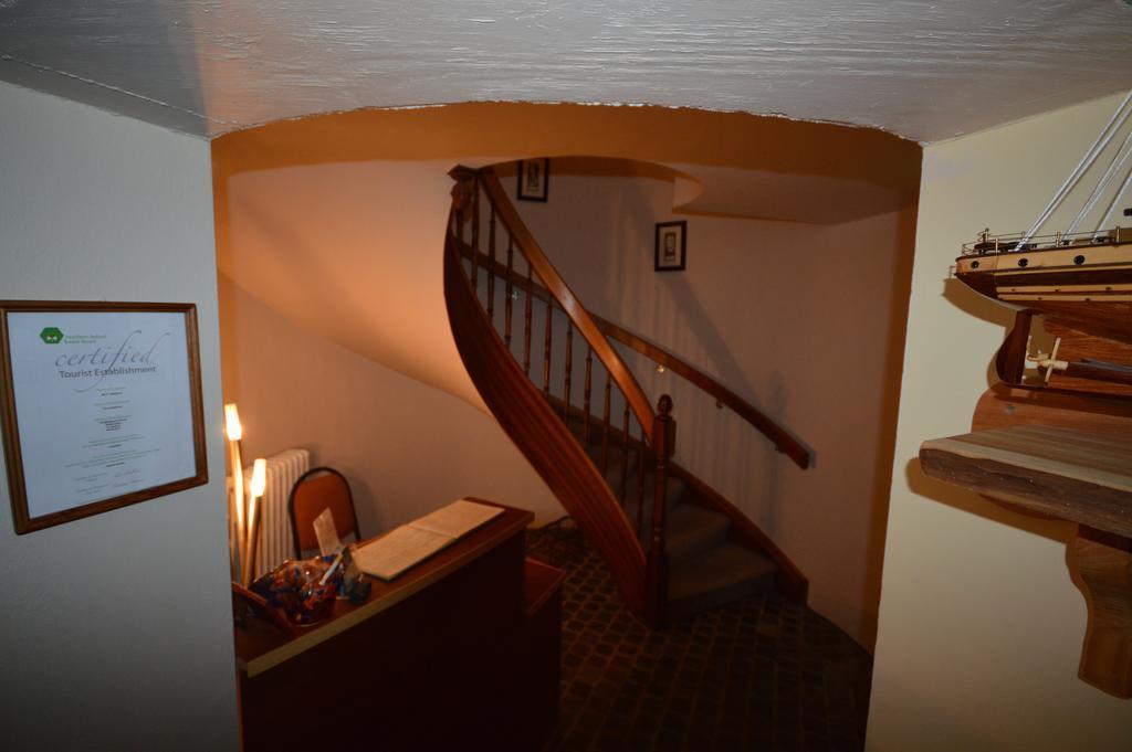 Crockatinney Guest House Ballintoy Bagian luar foto